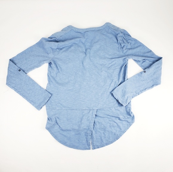 Womens Lucky Brand Light Weight Blue Shirt Size XS - Picture 6 of 7